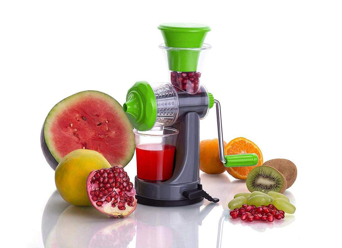 Compact juicer for fruits and vegetables, mini size Compact juicer for fruits and vegetables, mini size